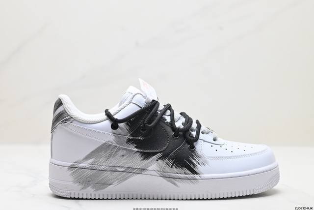 公司级nike Air Force 1‘07 Lv8 原楦头原纸板 打造纯正低帮空军版型 专注外贸渠道 全掌内置蜂窝气垫 原盒配件 原厂中底钢印、拉帮完美 官方