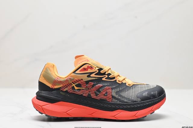 公司级hoka M Tecton X 2 全新配色 这个品牌来自于新西兰的毛利语，Hoka表示大地，One One表示飞越，连起来就是飞越地平线，One One