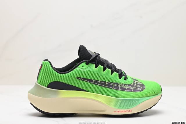 公司级nk Zoom Fly 5超轻休闲缓震碳板跑步鞋 外围搭載轻量级sr02泡棉载体.鞋面采用轻盈网眼设计.鞋垫与原厂一致采用zoomx粘接而成. 货号:Dm