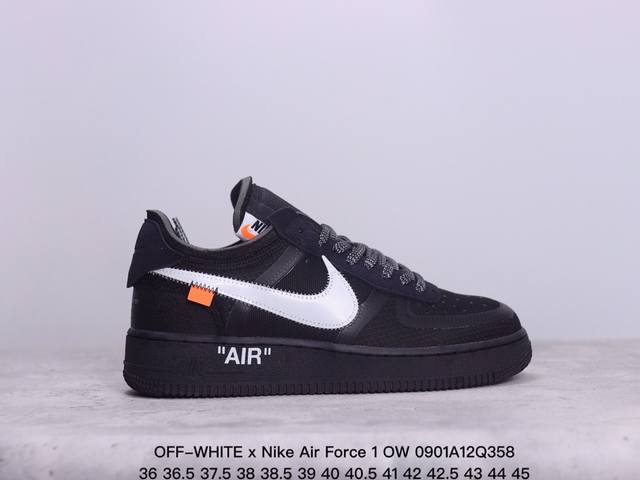 耐克off-White X Nike Air Force 1 Ow联名空军一号 鞋款延续了此次联名的设计风格，整体以白色为主调，鞋身内侧同样印有大面积标语，奶白