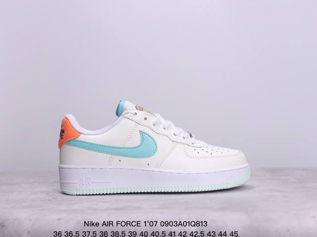 真标耐克nike Air Force 7 空军一号低帮百搭休闲运动板鞋。柔软、弹性十足的缓震性能和出色的中底设计，横跨复古与现代的外型结合，造就出风靡全球三十多