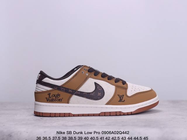 耐克 Nike Sb Dunk Low Pro 复古低帮休闲运动滑板板鞋。采用脚感柔软舒适zoomair气垫，有效吸收滑板等极限运动在落地时带来的冲击力，为街头