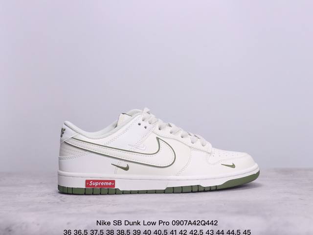 耐克 Nike Sb Dunk Low Pro 复古低帮休闲运动滑板板鞋。采用脚感柔软舒适zoomair气垫，有效吸收滑板等极限运动在落地时带来的冲击力，为街头 - 点击图像关闭