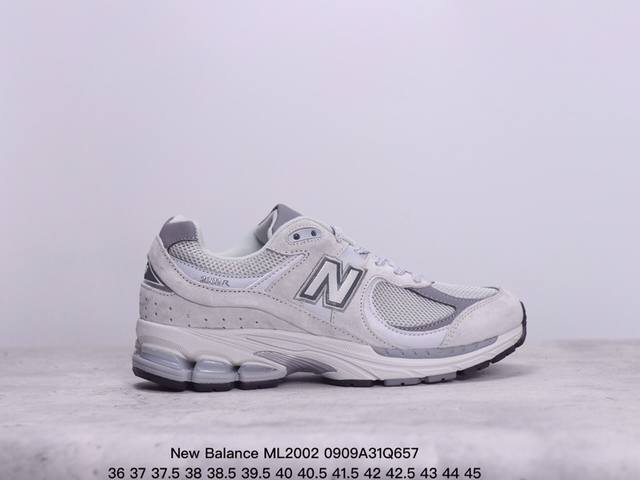 New Balance 新百伦 男女鞋真标半码制，原楦原纸版开发版型，采用固色猪巴皮革拼接透气网眼织物鞋面，T-Beam大底提供足步弓支撑，保持步态稳定，后跟搭