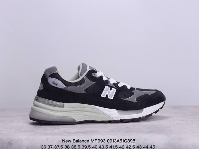 新百伦 New Balance Mr993系列复古老爹风 男女休闲鞋情侣百搭慢跑鞋运动男鞋女鞋 采用拼接网眼织物鞋面 后跟搭载外露缓震胶 货号：Mr993Bk