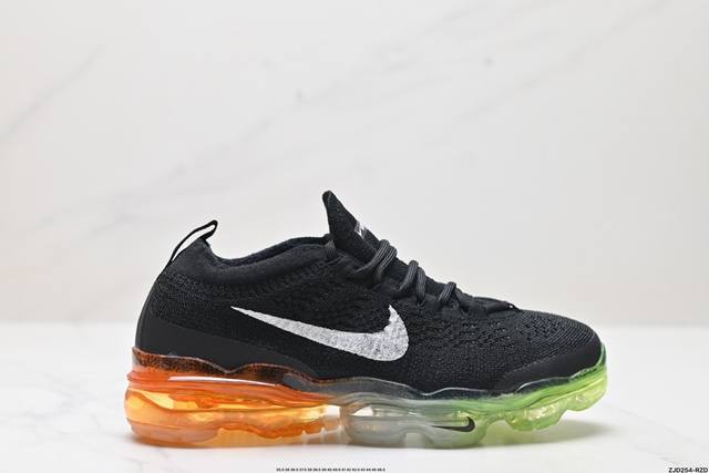 公司级nike Air Vapormax Fk 全掌长气垫 缓震跑步鞋采用传统的flyknit构造 回收材料制成 鞋垫上印有nike的风车标志全长vaporma