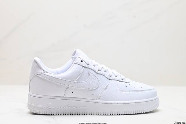 公司级nike Air Force 1‘07 原楦头原纸板 打造纯正低帮空军版型 专注外贸渠道 全掌内置蜂窝气垫 原盒配件 原厂中底钢印、拉帮完美 官方货号:F