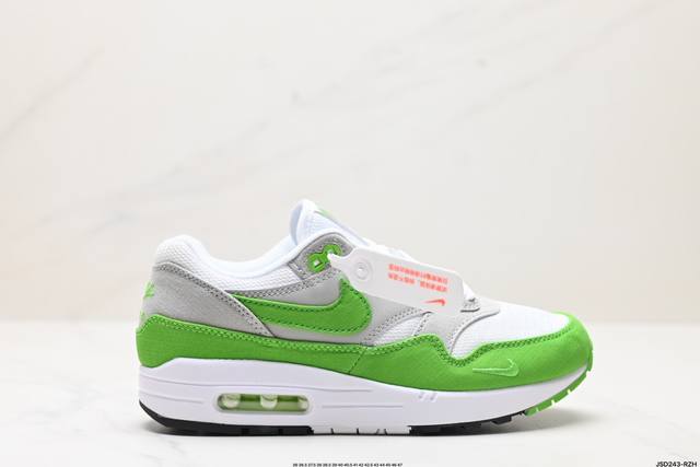 公司级nike Air Max 1 耐克气垫 缓震 耐磨运动鞋 鞋身材质均选择皮革 织物 麂皮多种材质覆盖 保证质感的前提下 层次感也相当不错 带有开窗式 Ai