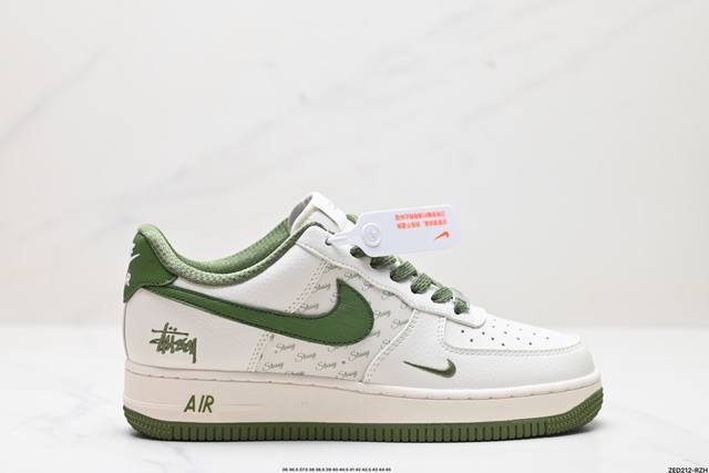 公司级nike Air Force 1‘07 原楦头原纸板 打造纯正低帮空军版型 专注外贸渠道 全掌内置蜂窝气垫 原盒配件 原厂中底钢印、拉帮完美 官方货号:X - 点击图像关闭