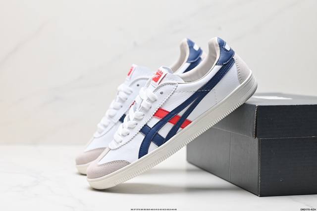 公司级亚瑟士 Onitsuka Tiger Tokuten 复古低帮休闲跑鞋 实拍首发 Tokuten的灵感来源于80年代的室内用鞋 T-Toe前足补强设计 室