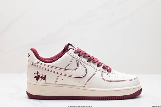 公司级nike Air Force 1‘07 原楦头原纸板 打造纯正低帮空军版型 专注外贸渠道 全掌内置蜂窝气垫 原盒配件 原厂中底钢印、拉帮完美 官方货号:C