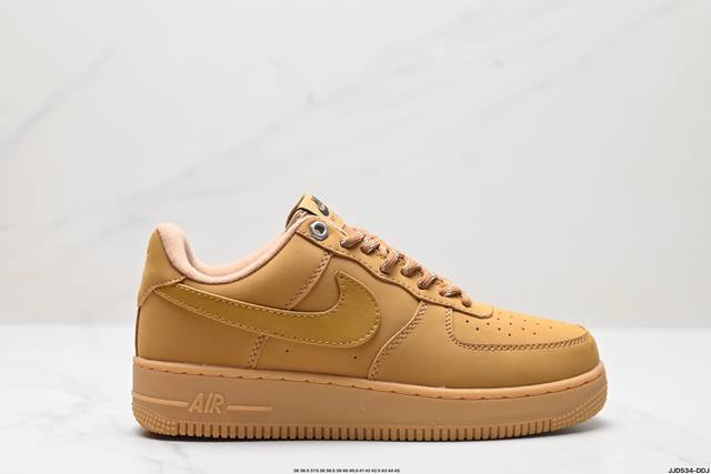 真标nike Air Force1 Low Af1 经典款小麦色空军一号低帮休闲板鞋 Cj9179-200。Nike继续推出小麦色af1 以高帮款与低帮款的方式