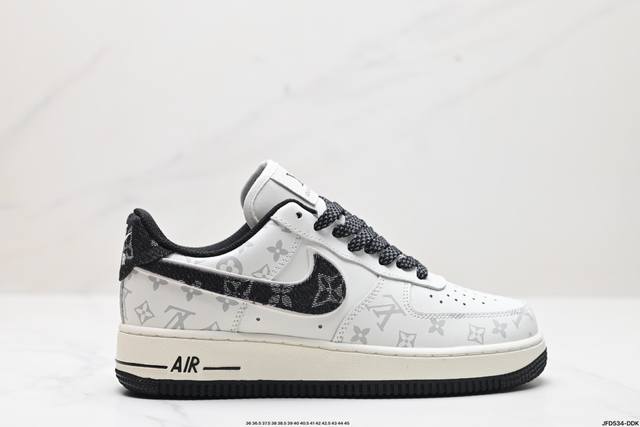 公司级air Force 1 ‘07 Lv8 原楦头原纸板 打造纯正空军版型 #专注外贸渠道 全掌内置蜂窝气垫 #原盒配件 原厂中底钢印、拉帮完美 官方同步上架