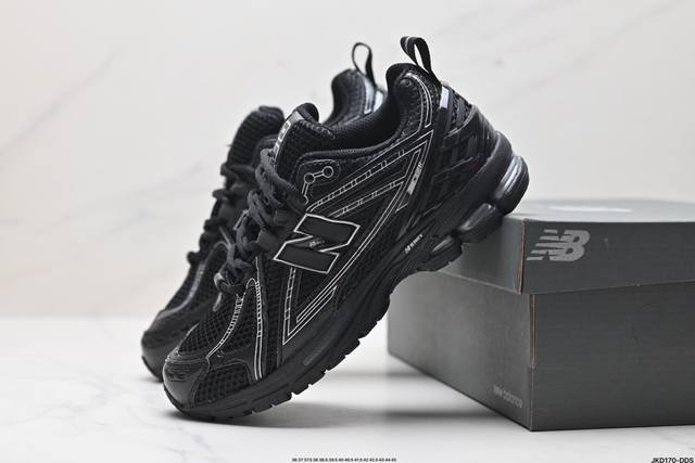 公司级new Balance M1906系列 复古单品宝藏老爹鞋款 公司级 复古元素叠加 质感超级棒 楦版型材料细节做工精细 作为nb最经典的档案鞋型之一 与