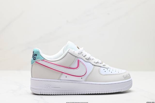 公司级耐克nike Air Force 1‘07 空军一号低帮百搭休闲运动板鞋。柔软、弹性十足的缓震性能和出色的中底设计，横跨复古与现代的外型结合，造就出风靡全