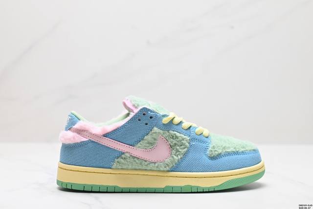 真标耐克nike Sb Dunk Low 扣篮系列 复古低帮休闲运动滑板板鞋。采用脚感柔软舒适zoomair气垫，有效吸收滑板等极限运动在落地时带来的冲击力，为 - 点击图像关闭