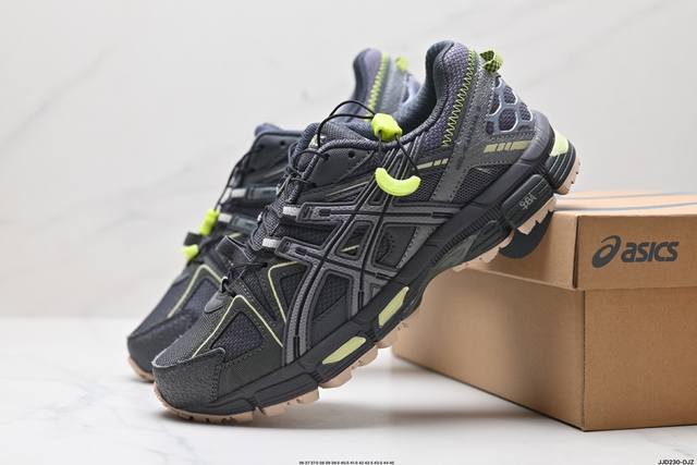 真标asics Gel-Kahana 8 亚瑟士经典户外跑鞋如今机能风和户外风吹得正劲 这款gel-Kahana 8便是主打urban Outdoor机能越野风