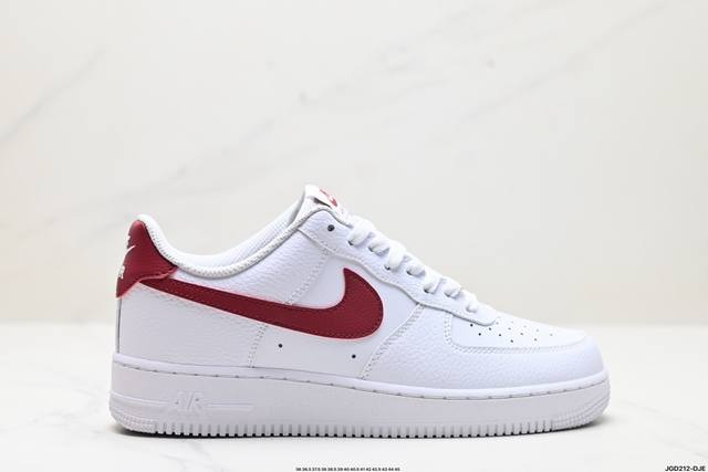 公司级nike Air Force 1‘07 原楦头原纸板 打造纯正低帮空军版型 专注外贸渠道 全掌内置蜂窝气垫 原盒配件 原厂中底钢印、拉帮完美 官方货号:C