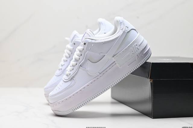 真标耐克nike Wmns Air Force 1 Shadow全新少女系解构主义设计 马卡龙空军一号轻量增高低帮百搭板鞋 为经典设计注入玩味元素 分层结构 加