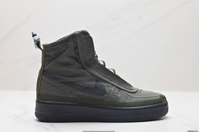 公司级耐克nike Air Force 1 Hi Shell 空军一号防水机能高帮板鞋 鞋款采用醒目荧光色示人，借鉴与机能外套的“Shell” 外壳为主题，在高