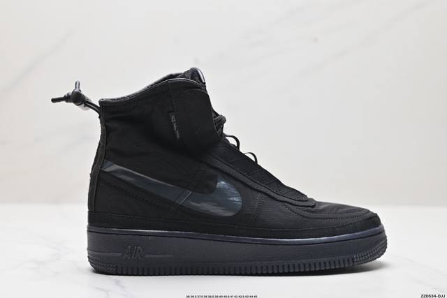 公司级耐克nike Air Force 1 Hi Shell 空军一号防水机能高帮板鞋 鞋款采用醒目荧光色示人，借鉴与机能外套的“Shell” 外壳为主题，在高