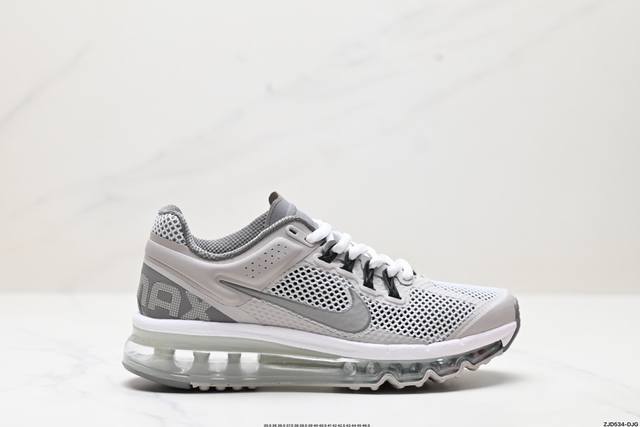 公司级nike Air Max 2013 联名气垫跑鞋 整体依旧以stussy标志性的麻布编织材质覆盖 鞋身大面积采用了网眼材质为主 并且后跟部分还带有反勾sw