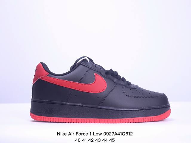 耐克nike Air Force 1 Low 空军一号 低帮百搭休闲运动板鞋 柔软、弹性十足的缓震性能和出色的中底设计，横跨复古与现代的外型结合，造就出风靡全球