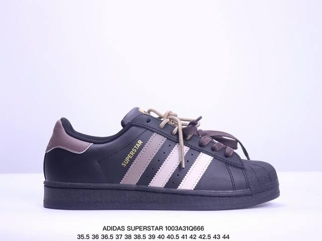 阿迪达斯 Adidas Superstar 三叶草经典贝壳头系列 新款休闲板鞋潮流男女士运动鞋 。鞋面柔软皮革材质 标志性的贝壳鞋头，锯齿三条纹，简约的线条。就