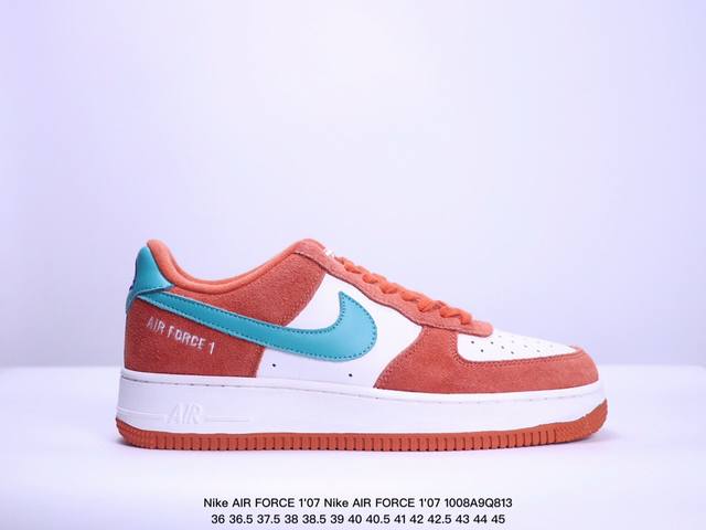 真标耐克nike Air Force 1'07 空军一号低帮百搭休闲运动板鞋。柔软、弹性十足的缓震性能和出色的中底设计，横跨复古与现代的外型结合，造就出风靡全球