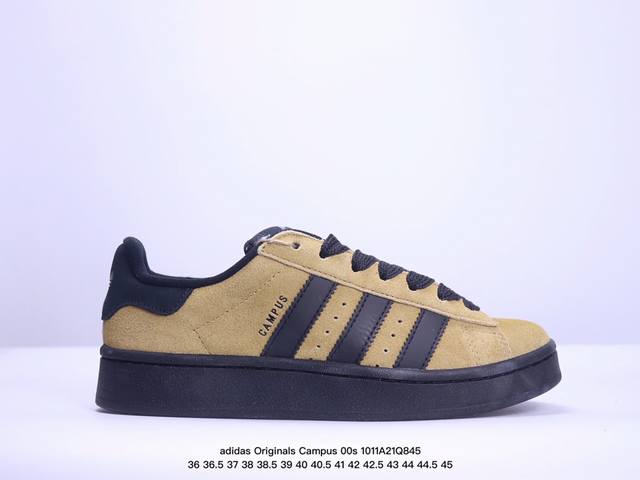 Adidas Originals Campus 00S 小面包 鞋身采用绒面皮料搭配白色常规皮革，质感上还是延续了经典 Campus 的设计。 鞋舌填充更加饱满 - 点击图像关闭