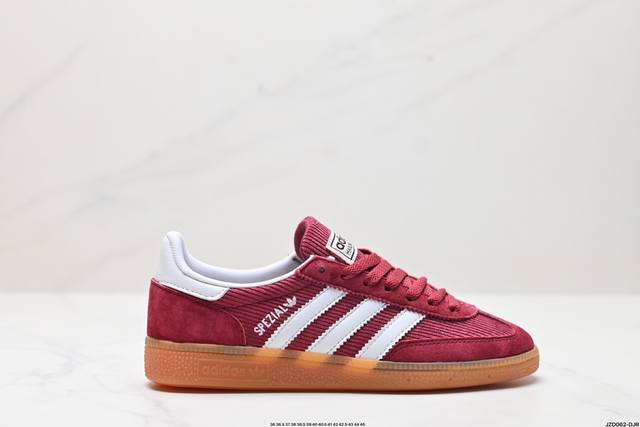 公司级Adidas Handball Spezial 官方正确版本 阿迪达斯经典款 复古休闲板鞋 全鞋采用反毛皮制作 牛筋耐磨大底 承载青春情怀的板鞋 经典三条