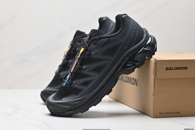 公司级Salomon XA PRO XT-6萨洛蒙户外越野跑鞋 鞋面采用SENSIFIT贴合技术 全方位贴合包裹脚型 鞋跟部鞋底牵引设计 提供强大的抓地性能 更