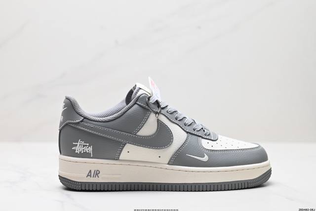 公司级NIKE AIR FORCE 1‘07 LV8 原楦头原纸板 打造纯正低帮空军版型 专注外贸渠道 全掌内置蜂窝气垫 原盒配件 原厂中底钢印、拉帮完美 货号