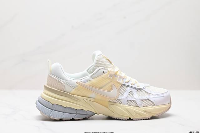 真标耐克Nike Wmns V2K Runtekk Low”White Grey Pink”复古潮系列未来复古老爹风百搭休闲运动慢跑鞋 货号:HQ1512- 尺