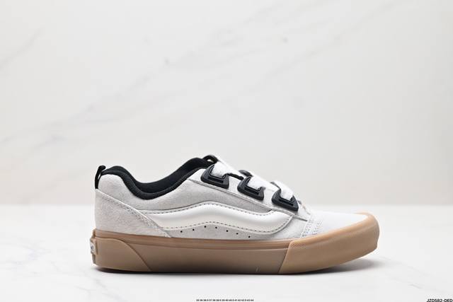 公司级万斯Vans Knu-Skool Dr 翻毛皮 耐磨 低帮 板鞋 尺码:35.5 36 36.5 37 38 38.5 39 40 40.5 41 42