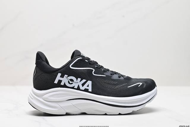 公司级小红书推荐HOKA M CLIFTON 10 全新配色 这个品牌来自于新西兰的毛利语，HOKA表示大地，ONE ONE表示飞越，连起来就是飞越地平线，ON