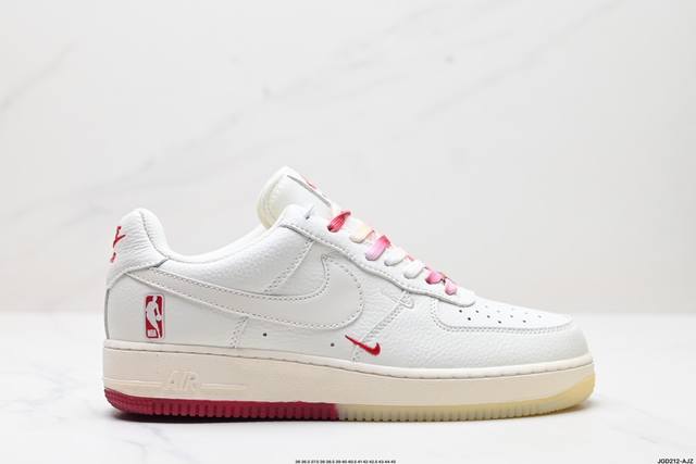 公司级NIKE AlR FORCE 1‘07 SU19 原楦头原纸板 打造纯正低帮空军版型 专注外贸渠道 全掌内置蜂窝气垫 原盒配件 原厂中底钢印、拉帮完美 官