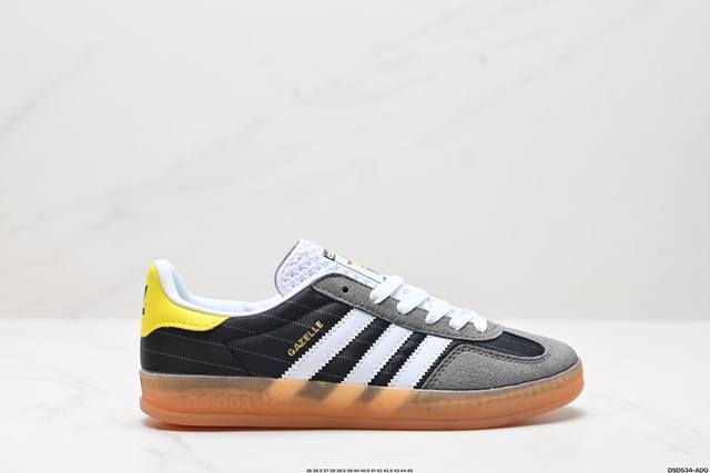 真标adidas Originals Gazelle INdoor 三叶草休闲防滑耐磨低帮板鞋 鞋头出色设计 塑就出众贴合感 稳固的后跟贴合足部曲线设计 软弹舒