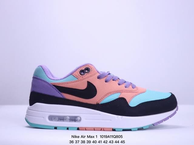 真标Nike Air Max 1 Air Max 气垫 全新配色 鞋身材质均选择皮革、织物、麂皮多种材质覆盖，保证质感的前提下，层次感也相当不错。细节方面，除了