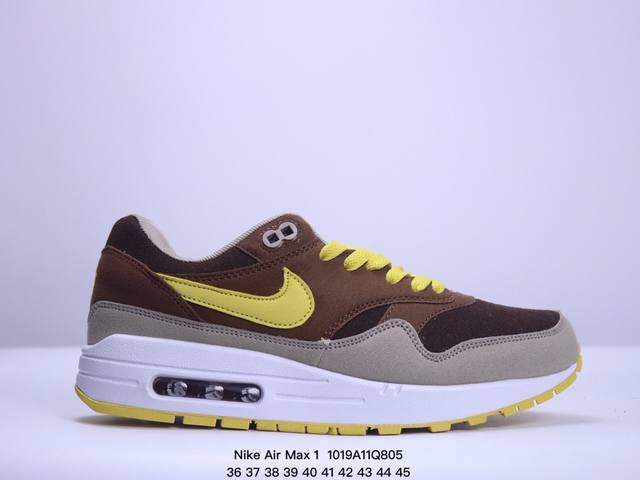 真标Nike Air Max 1 Air Max 气垫 全新配色 鞋身材质均选择皮革、织物、麂皮多种材质覆盖，保证质感的前提下，层次感也相当不错。细节方面，除了