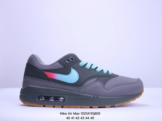 真标Nike Air Max 1 Air Max 气垫 全新配色 鞋身材质均选择皮革、织物、麂皮多种材质覆盖，保证质感的前提下，层次感也相当不错。细节方面，除了