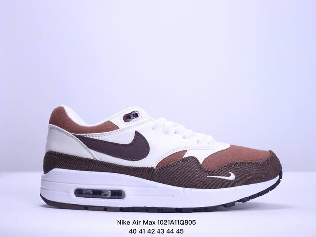 真标Nike Air Max 1 Air Max 气垫 全新配色 鞋身材质均选择皮革、织物、麂皮多种材质覆盖，保证质感的前提下，层次感也相当不错。细节方面，除了