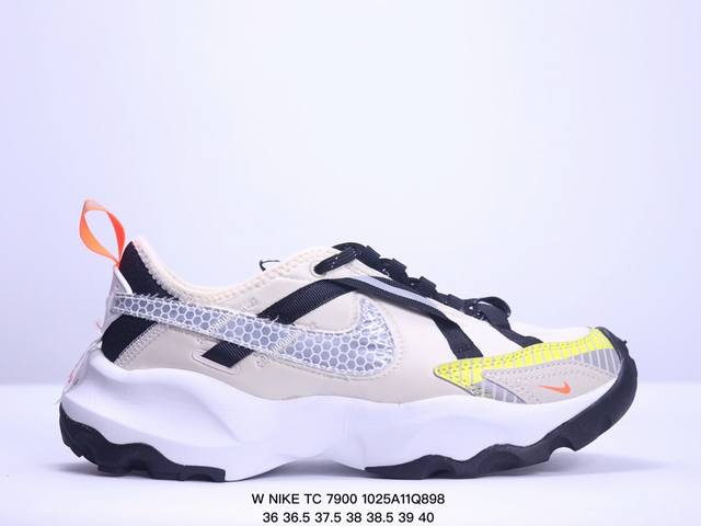 公司级W NIKE TC 7900 新款老爹鞋 注入非凡时尚气息 塑就高雅外观 耐穿合成材质搭配柔软丝绒 该鞋款保留了挚爱的加垫鞋口 柔软泡绵缓震配置 和抓附力