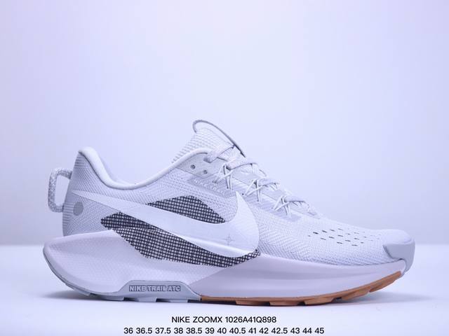 耐克NIKE ZOOMX INVINCIBLE RUN FK3 短跑马拉松系带系列轻量休闲运动慢跑鞋 货号：DR2660-400 尺码：如图所示 XM1026Q