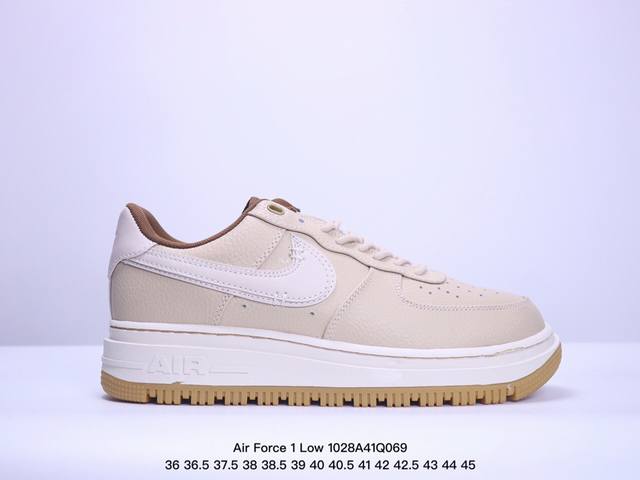 Air Force 1 Low “Pop The Street空军一号低帮百搭休闲运动板鞋。柔软、弹性十足的缓震性能和出色的中底设计，横跨复古与现代的外型结合，