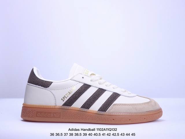 Adidas Handball Spezial 公司级 阿迪达斯经典款 复古休闲板鞋 #全鞋采用反毛皮制作 牛筋耐磨大底 承载青春情怀的板鞋 经典三条杠装饰鞋侧