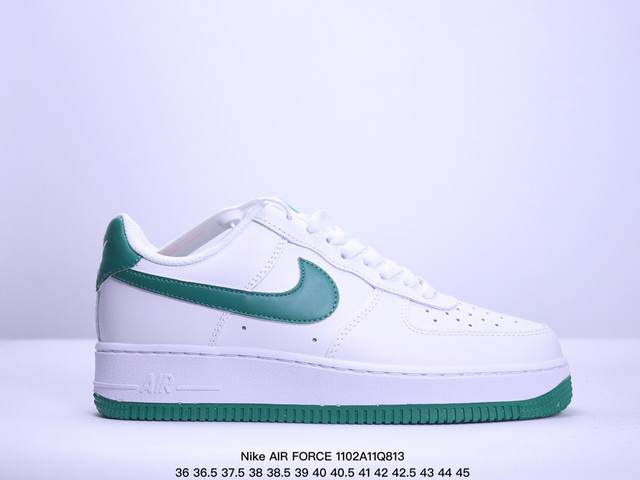 公司级耐克Nike AIR FORCE 1 MID 07 空军一号中帮百搭休闲运动板鞋。柔软、弹性十足的缓震性能和出色的中底设计，横跨复古与现代的外型结合，造就