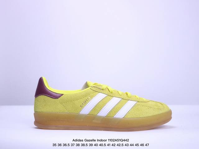 阿迪达斯Adidas Originals Gazelle Indoor 三叶草复古防滑耐磨低帮板鞋 HQ8717 鞋款采用柔软的绒面革和耐用的皮革衬里融合在橡胶