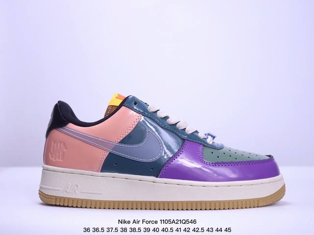 真标耐克Nike Air Force 1 Low 空军一号 低帮百搭休闲运动板鞋。柔软、弹性十足的缓震性能和出色的中底设计，横跨复古与现代的外型结合，造就出风靡