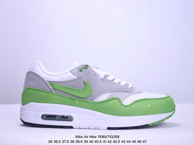 公司级Nike Air Max 1 耐克气垫 缓震 耐磨运动鞋 鞋身材质均选择皮革 织物 麂皮多种材质覆盖 保证质感的前提下 层次感也相当不错 带有开窗式 Ai